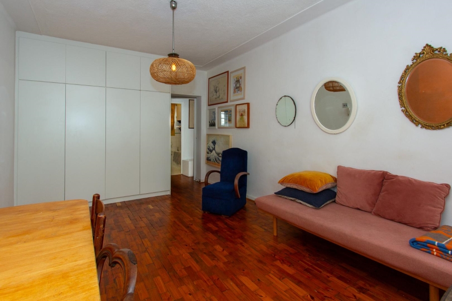 To Let 1 Bedroom Property for Rent in Vredehoek Western Cape